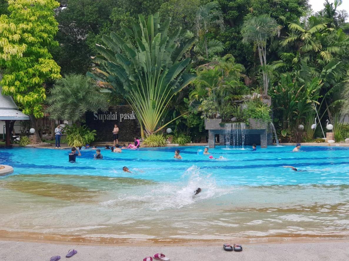 Supalai Pasak Resort Hotel And Spa Kaeng Khoi Buitenkant foto